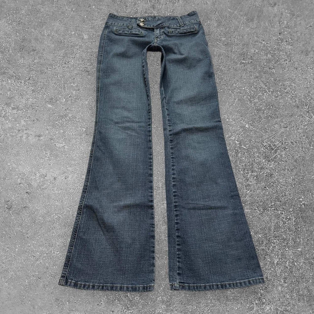 Younique Low Rise Flare Jeans Womens 7 Blue Denim Y2K Triple Button Waist